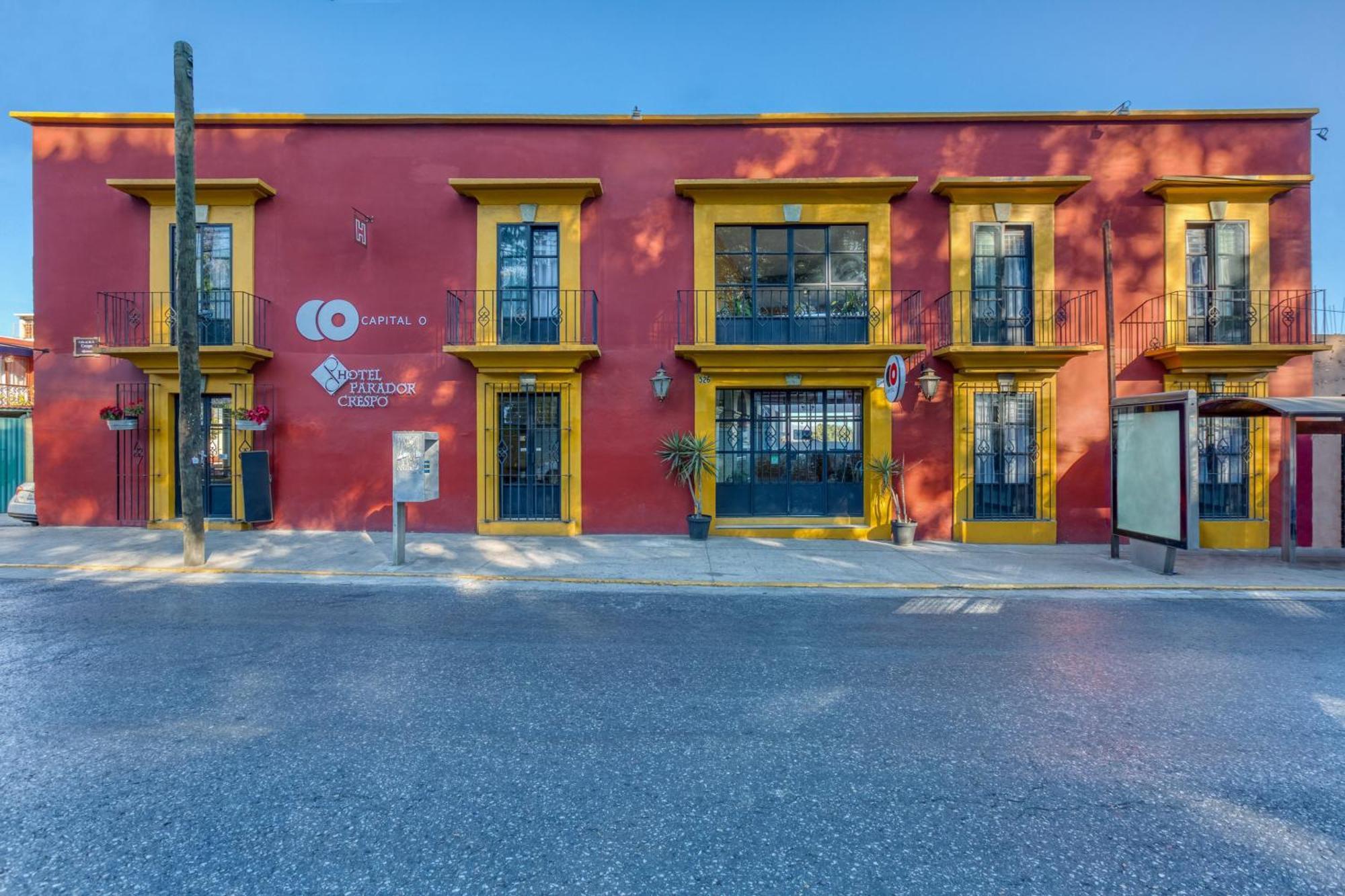 Capital O Parador Crespo Hotel, Oaxaca Экстерьер фото
